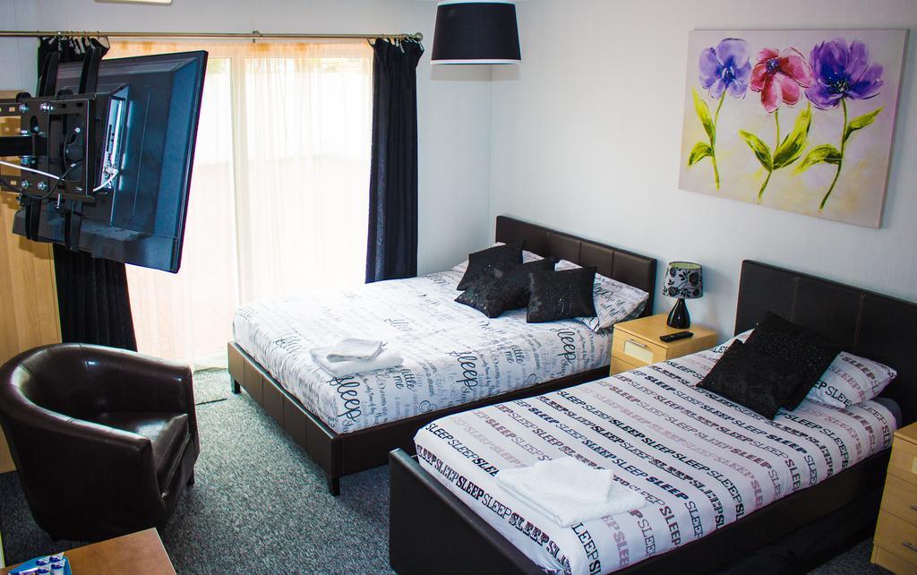 Furnace House Hotel Telford Bagian luar foto
