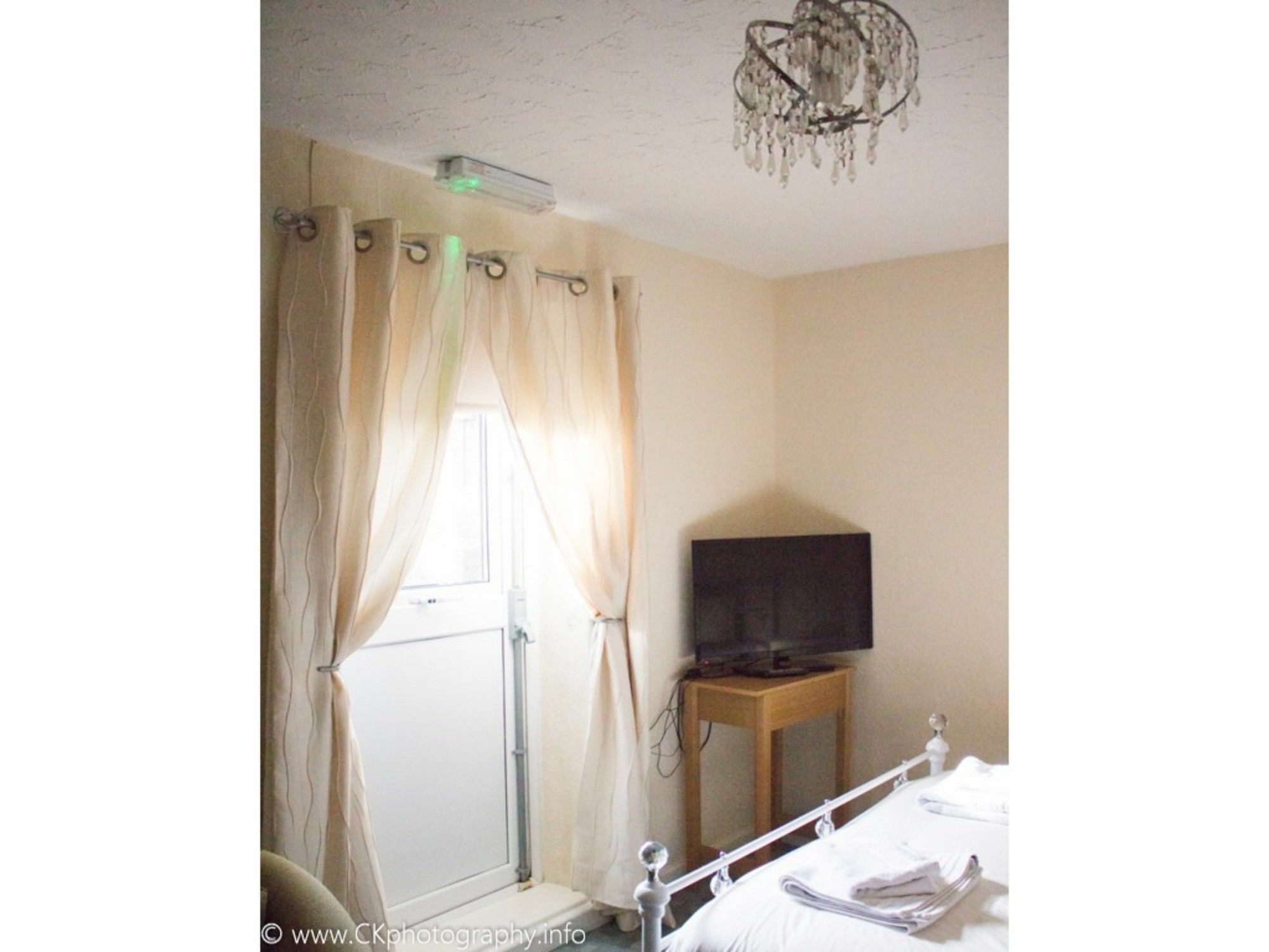 Furnace House Hotel Telford Bagian luar foto